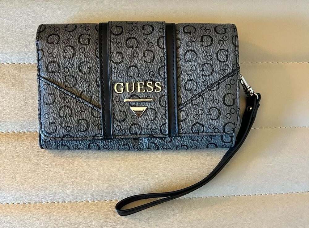 Y2K GUESS Gray Logo Print Trifold Wallet with Wristlet